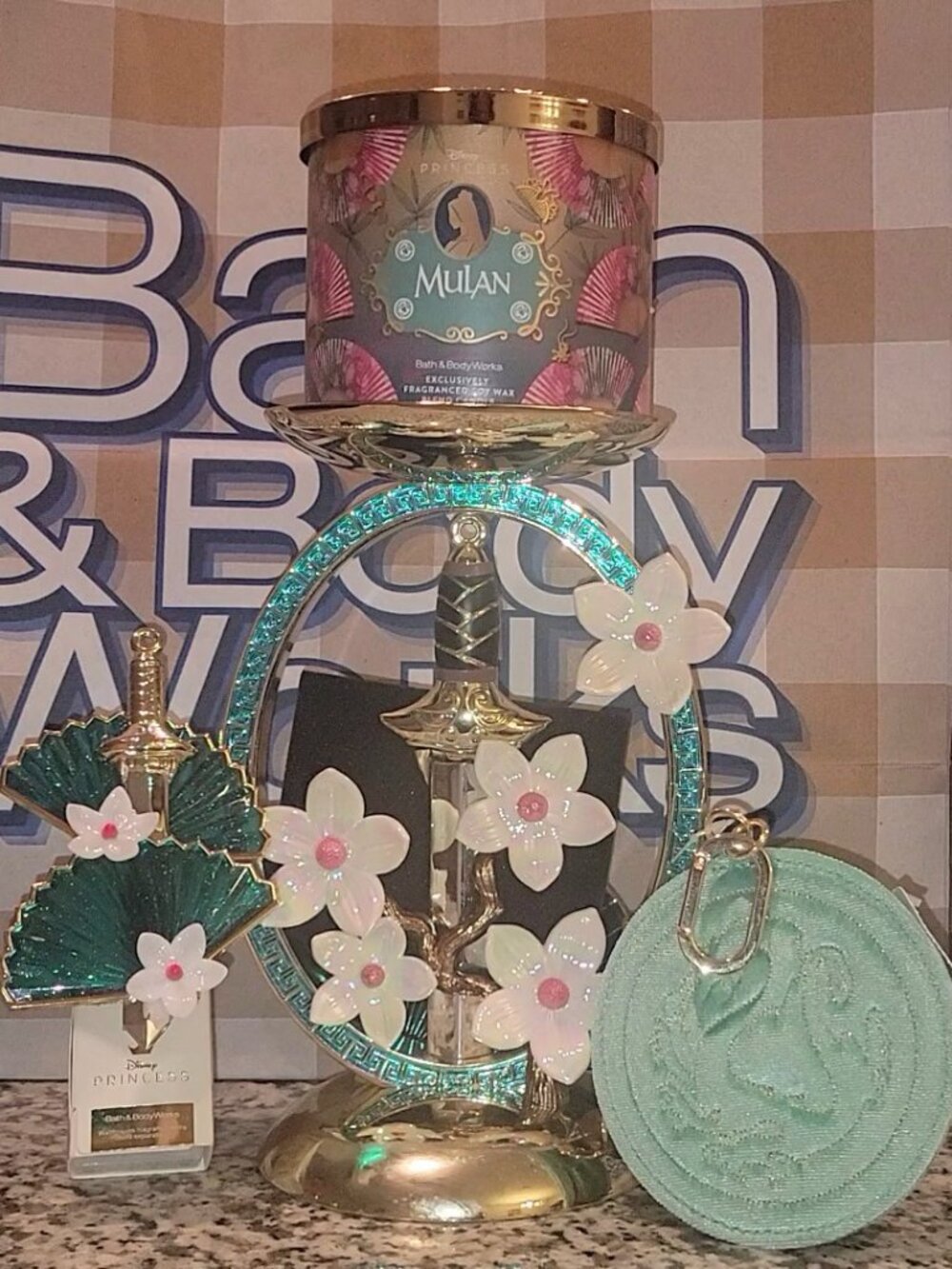 🎉 NWT LIMITED EDITION MULAN DISNEY BATH & BODY WORKS